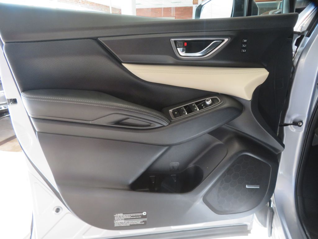 Photo 13 of this SUBARU ASCENT