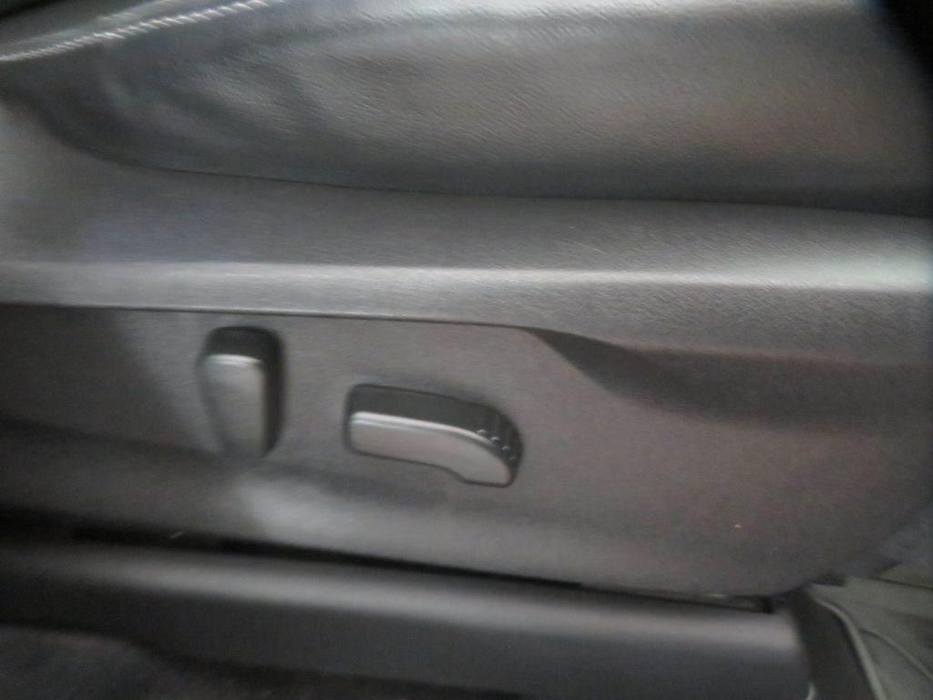 Photo 33 of this SUBARU ASCENT