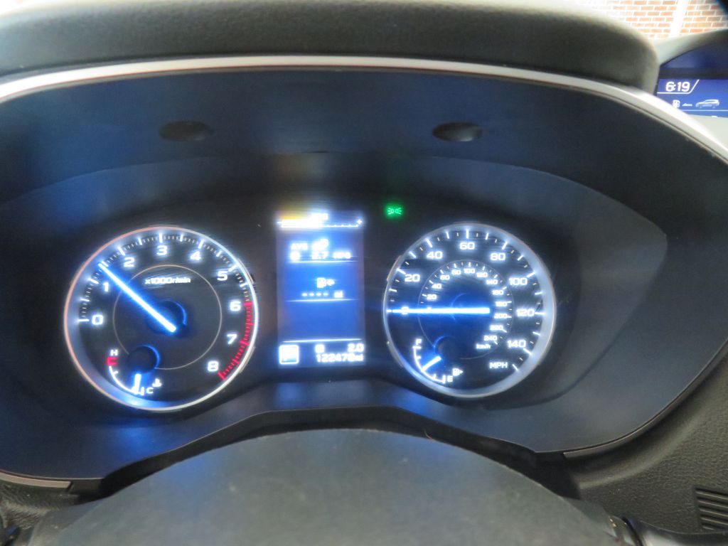 Photo 37 of this SUBARU ASCENT