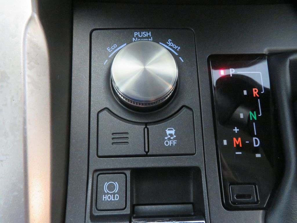 Photo 43 of this LEXUS NX