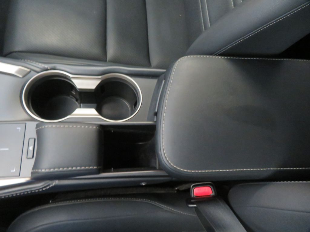 Photo 45 of this LEXUS NX