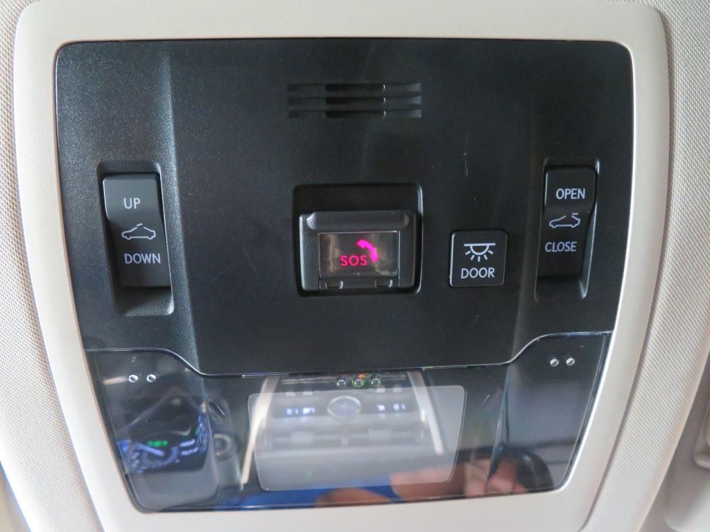 Photo 48 of this LEXUS NX