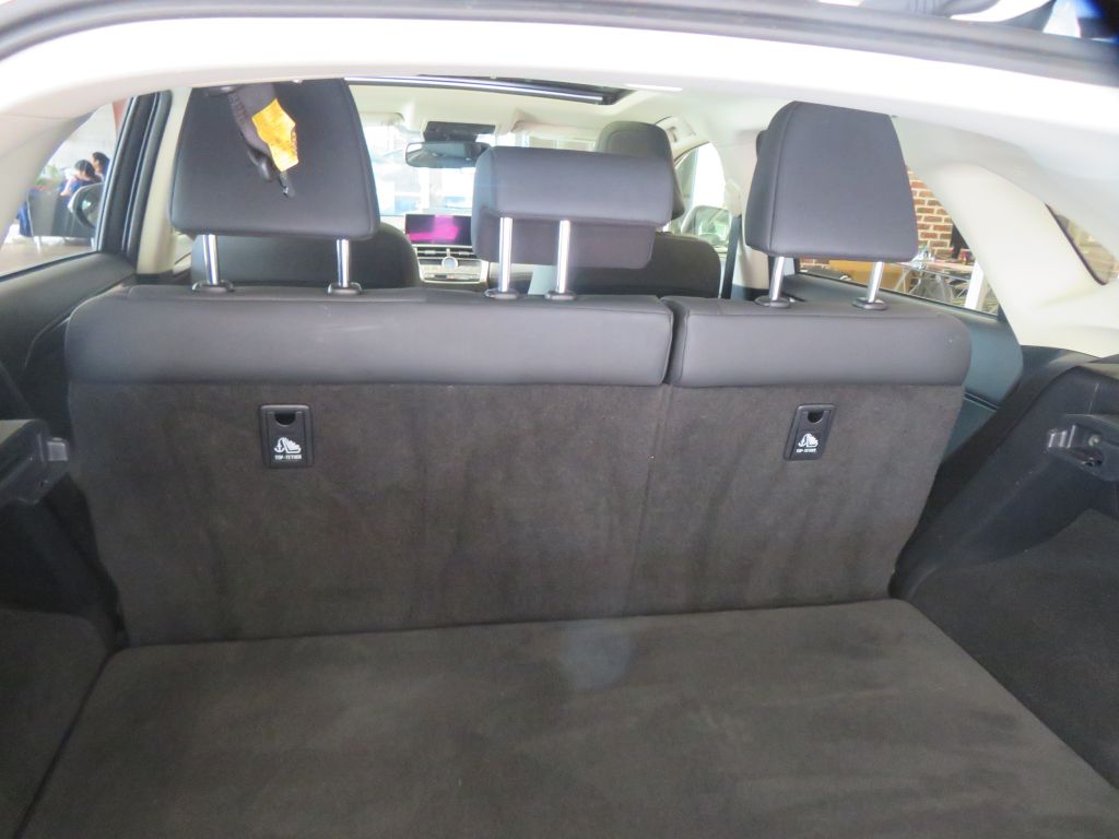 Photo 56 of this LEXUS NX