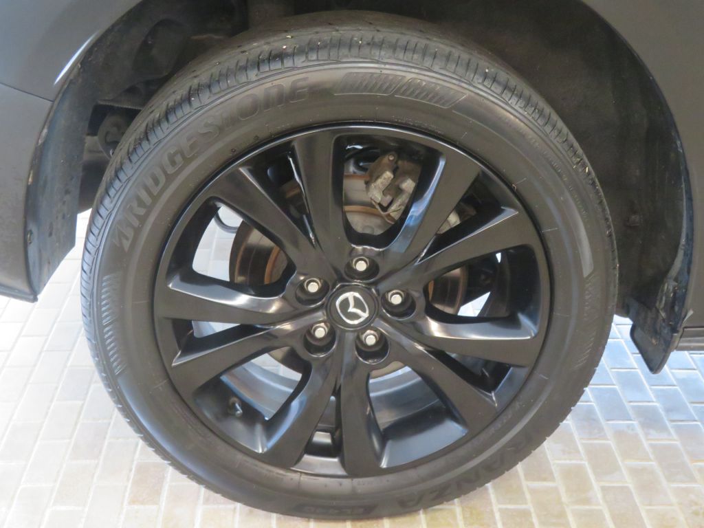Photo 9 of this MAZDA CX-30