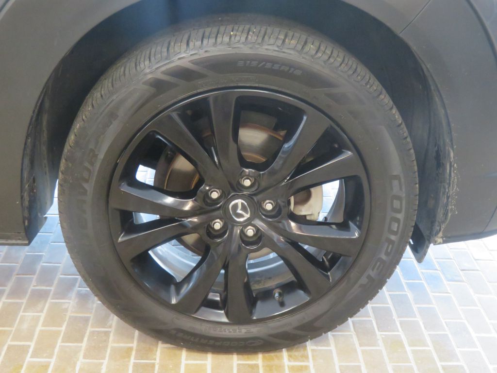 Photo 10 of this MAZDA CX-30
