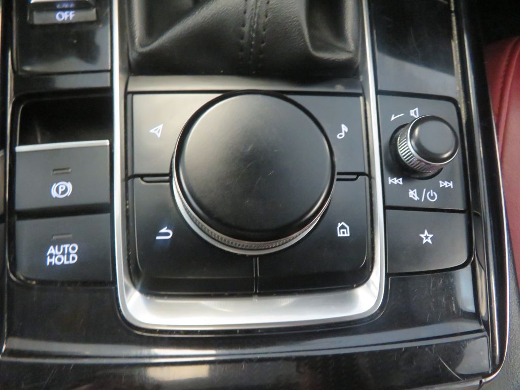 Photo 44 of this MAZDA CX-30