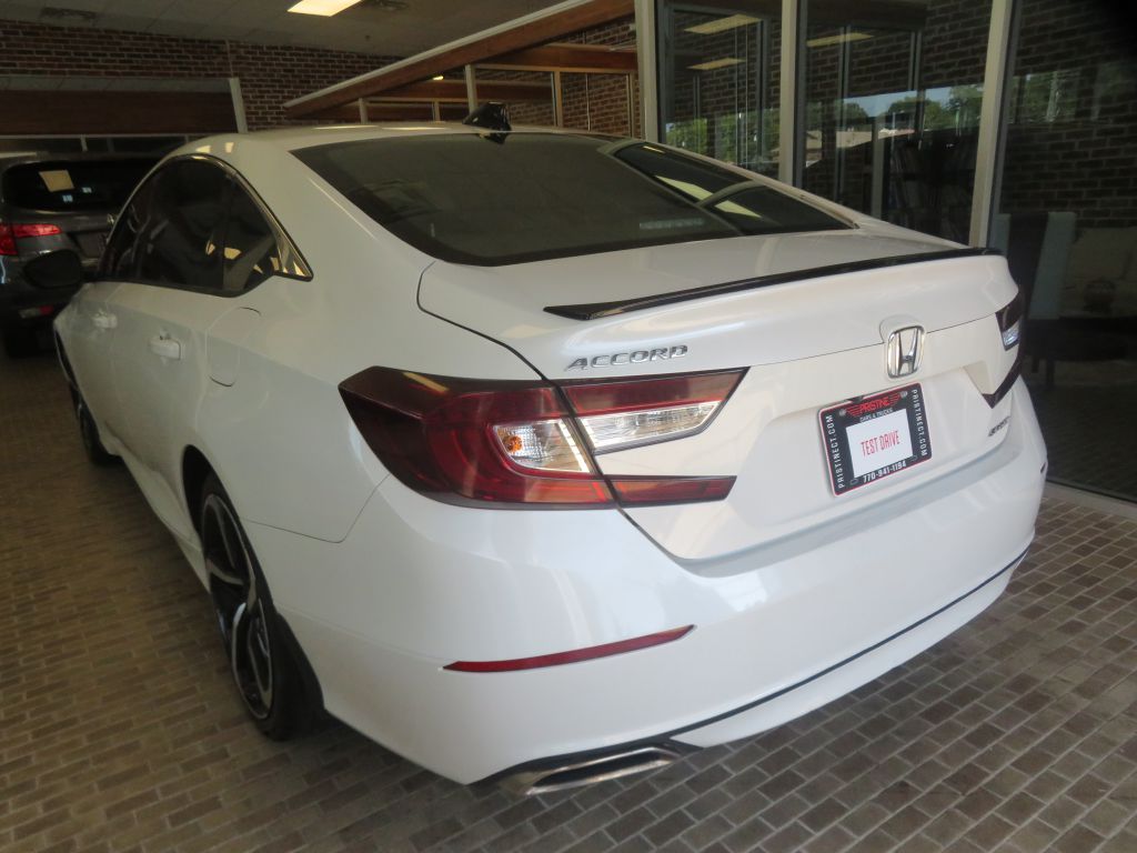 Photo 6 of this HONDA ACCORD