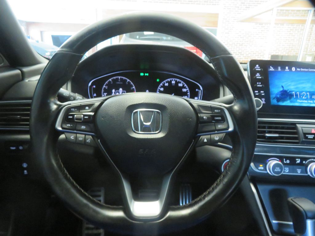 Photo 28 of this HONDA ACCORD
