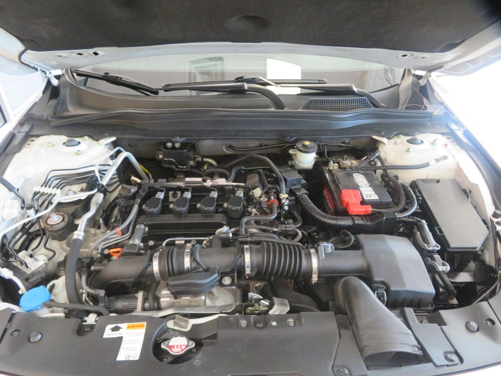 Photo 44 of this HONDA ACCORD