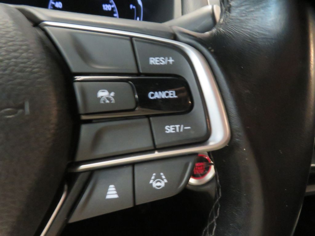 Photo 33 of this HONDA ACCORD