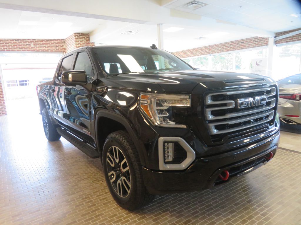 Photo 3 of this GMC SIERRA