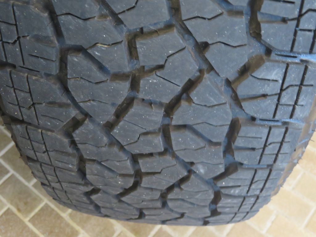 Photo 12 of this GMC SIERRA