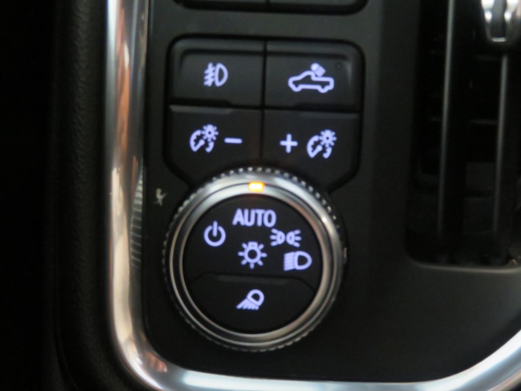 Photo 38 of this GMC SIERRA