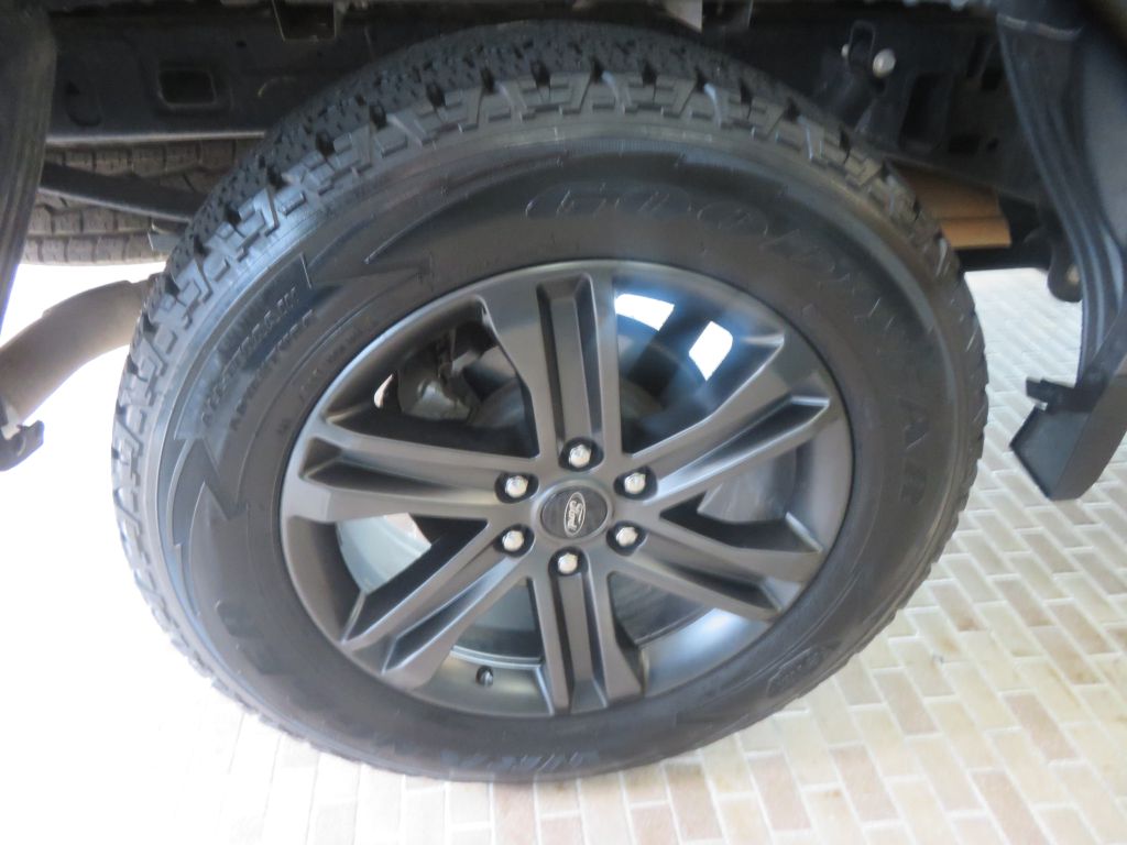 Photo 9 of this FORD F150