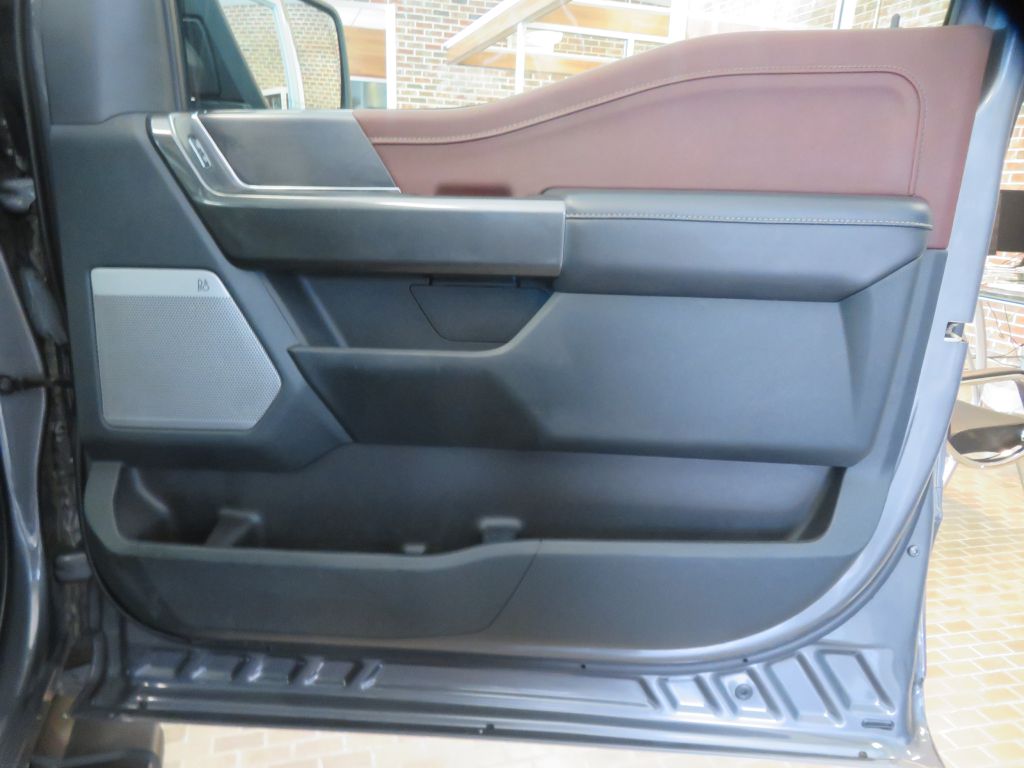 Photo 23 of this FORD F150