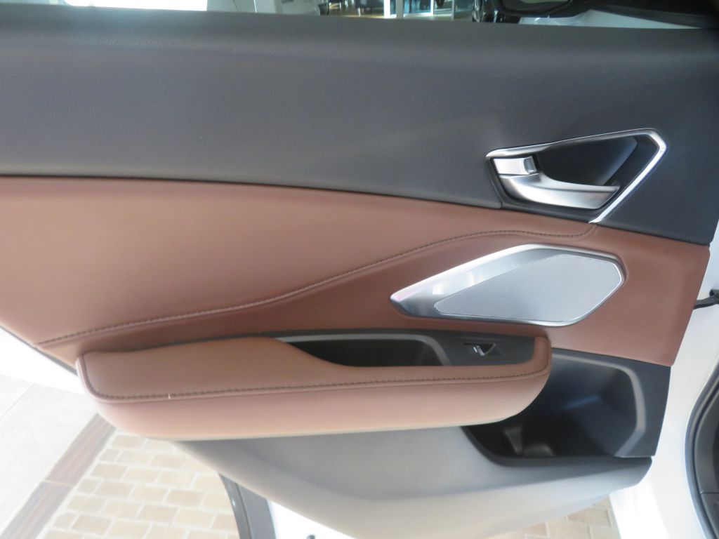 Photo 17 of this ACURA RDX