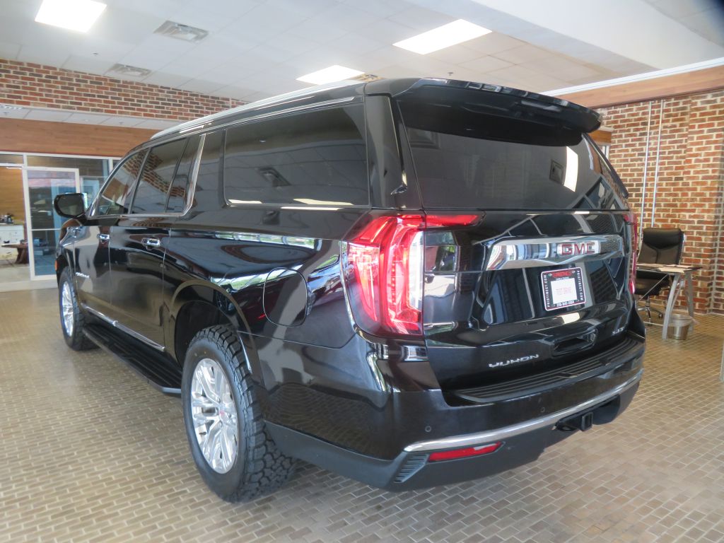 Photo 7 of this GMC YUKON XL