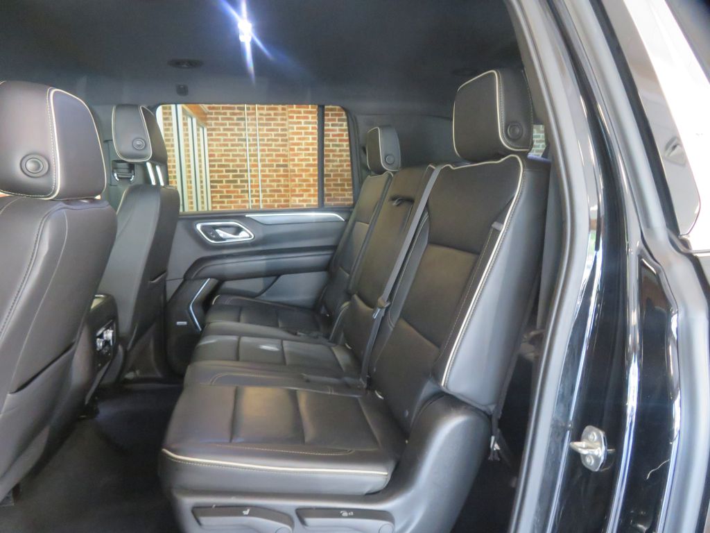 Photo 21 of this GMC YUKON XL