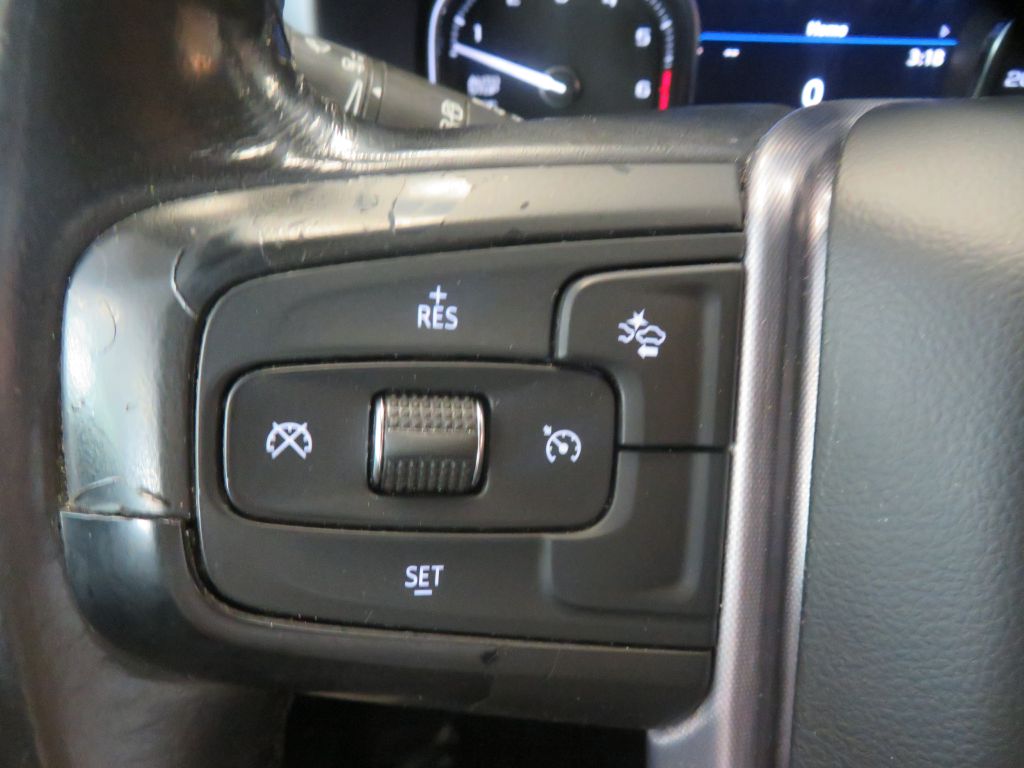 Photo 39 of this GMC YUKON XL