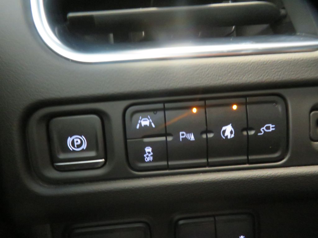 Photo 41 of this GMC YUKON XL