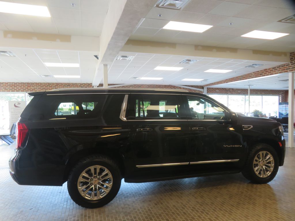 Photo 65 of this GMC YUKON XL