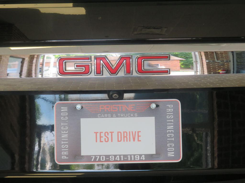Photo 68 of this GMC YUKON XL