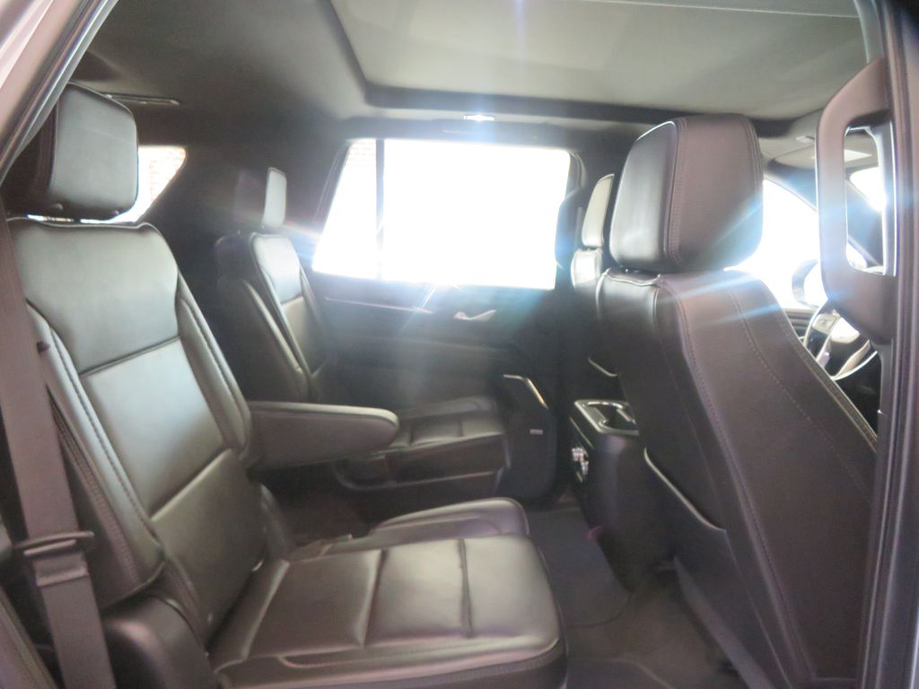 Photo 25 of this GMC YUKON