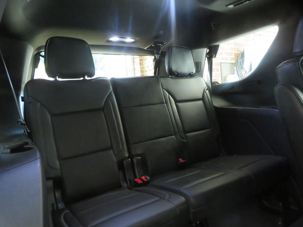 Photo 27 of this GMC YUKON