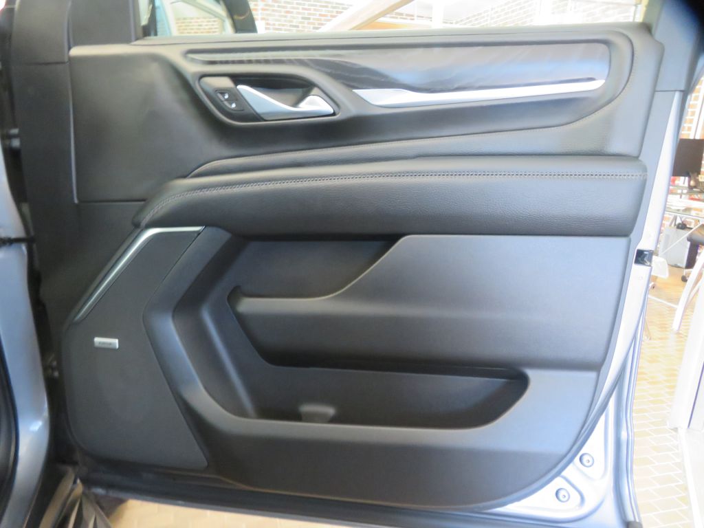 Photo 28 of this GMC YUKON