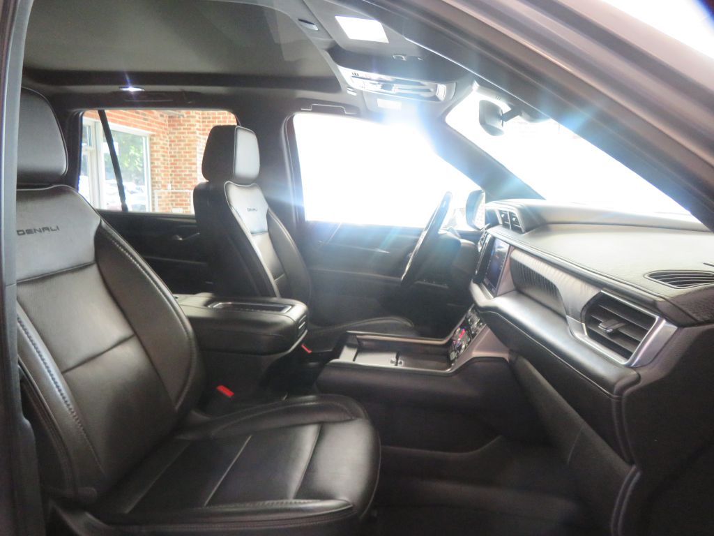 Photo 30 of this GMC YUKON