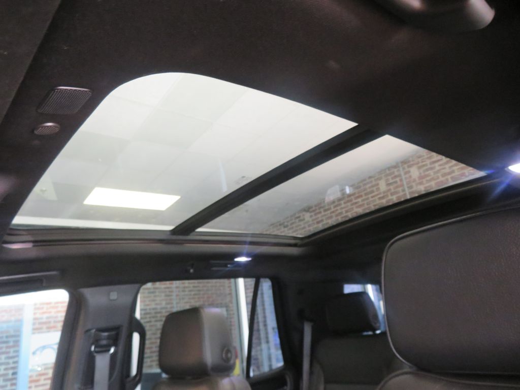 Photo 59 of this GMC YUKON