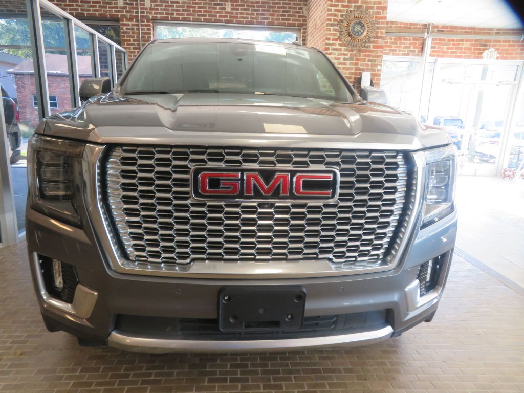 Photo 73 of this GMC YUKON