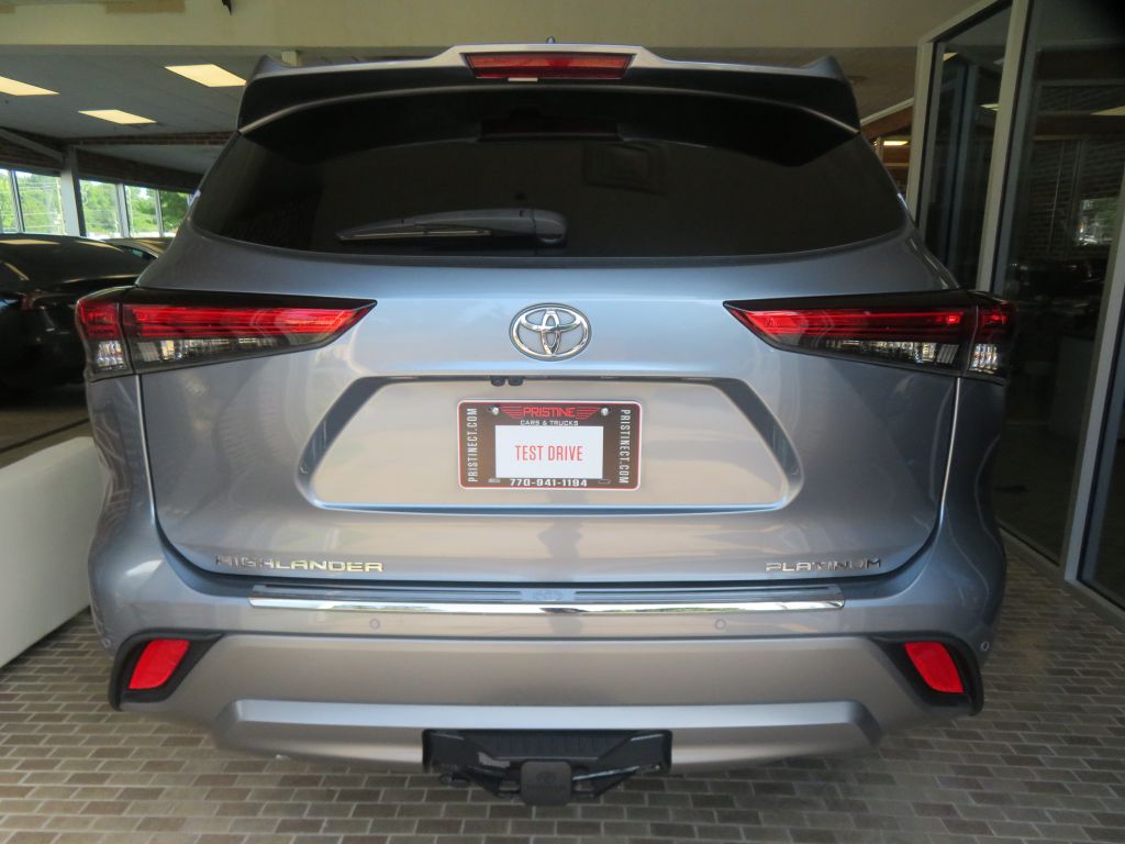 Photo 5 of this TOYOTA HIGHLANDER