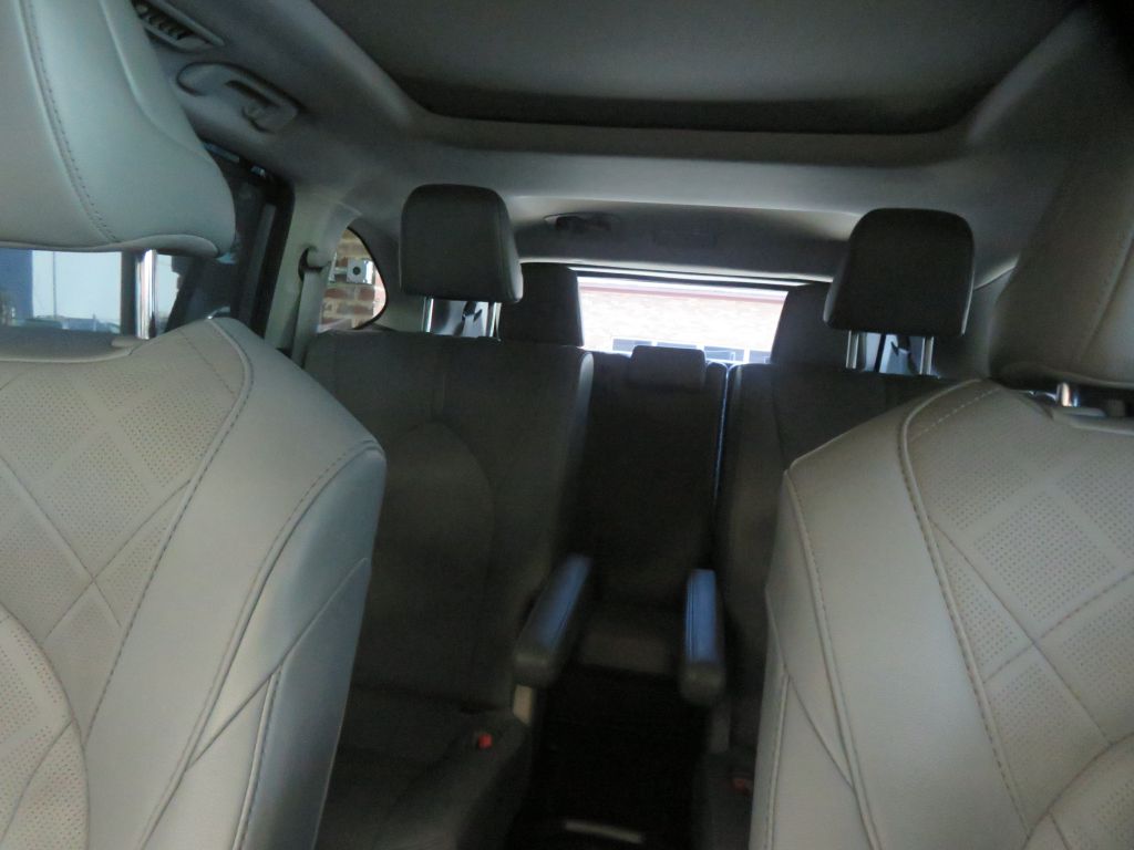 Photo 53 of this TOYOTA HIGHLANDER