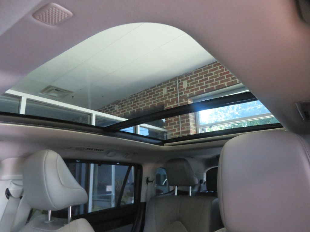 Photo 59 of this TOYOTA HIGHLANDER