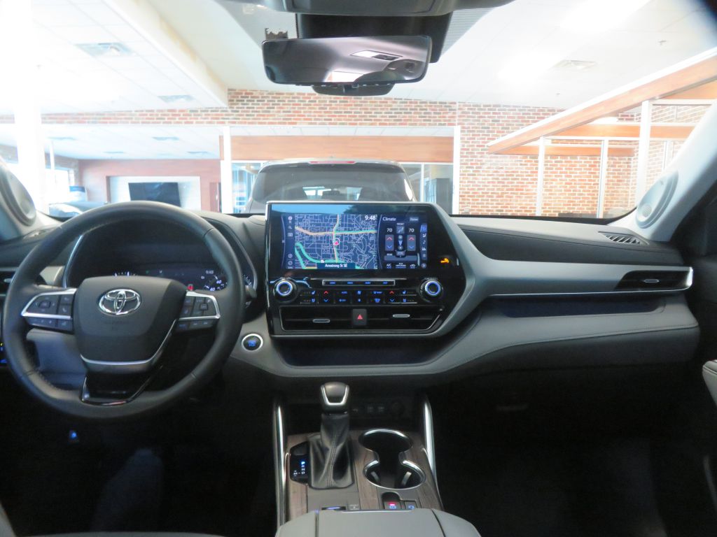 Photo 60 of this TOYOTA HIGHLANDER