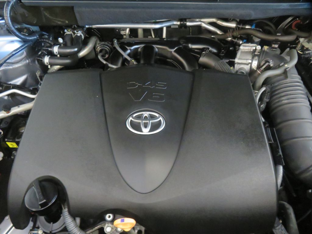 Photo 70 of this TOYOTA HIGHLANDER