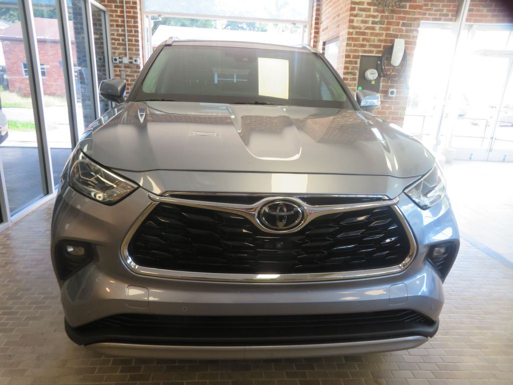 Photo 76 of this TOYOTA HIGHLANDER