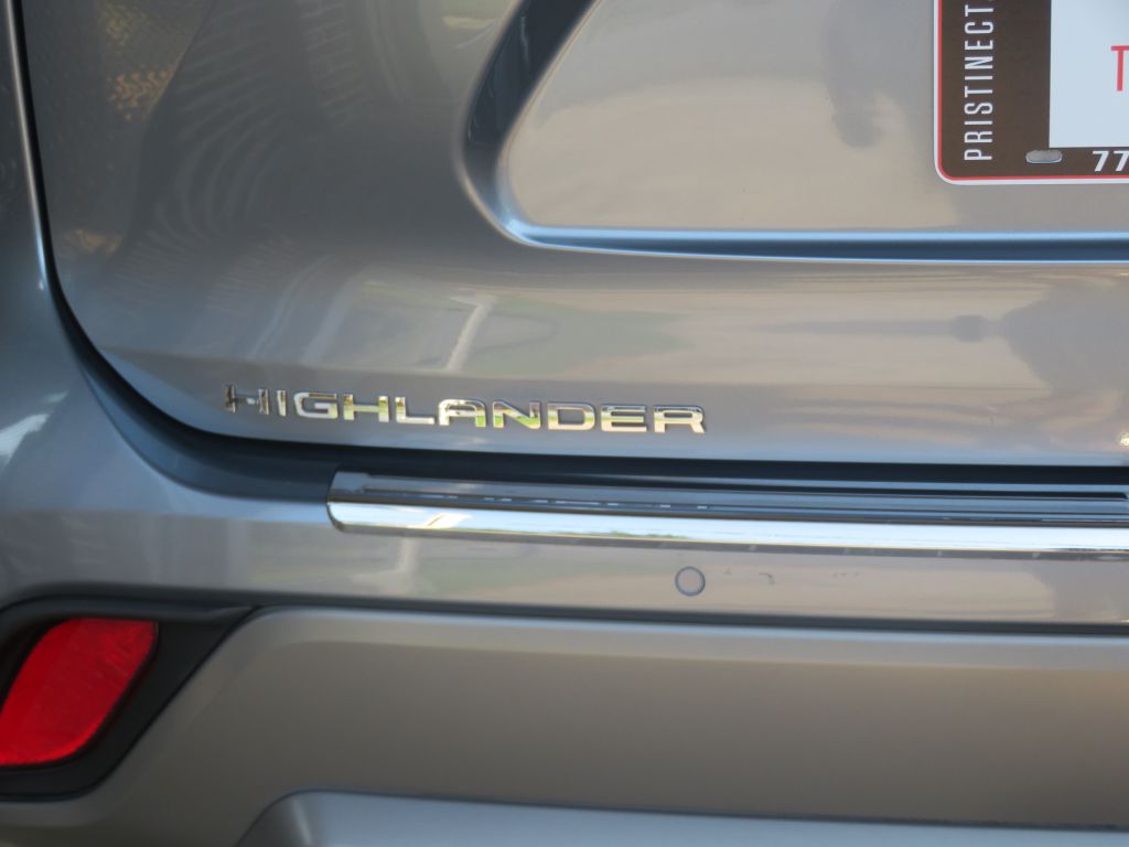 Photo 83 of this TOYOTA HIGHLANDER