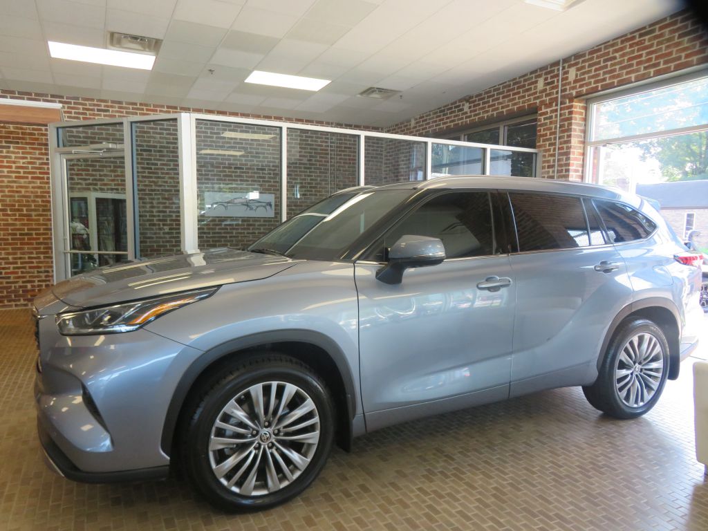 Photo 90 of this TOYOTA HIGHLANDER
