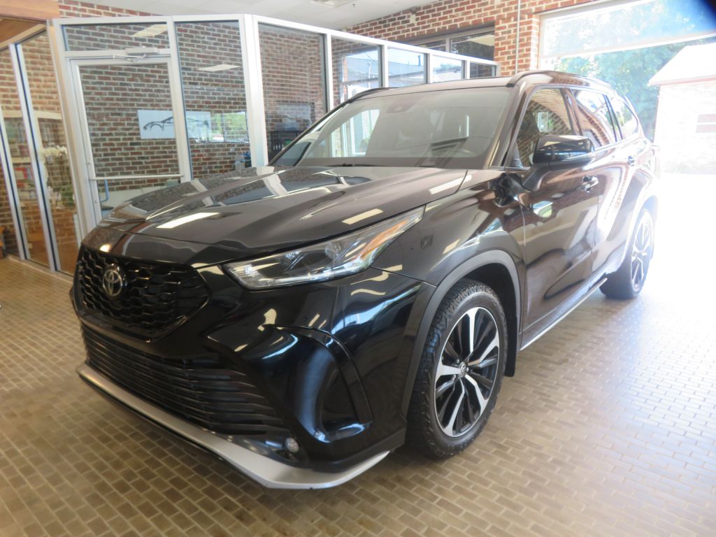 2021 TOYOTA HIGHLANDER