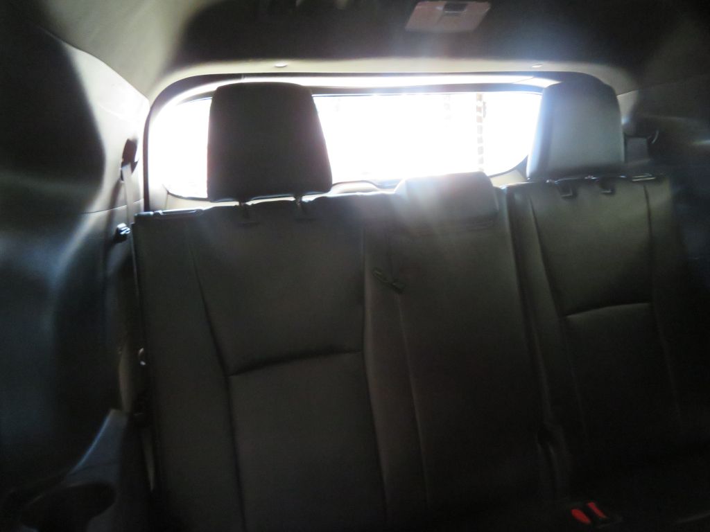 Photo 28 of this TOYOTA HIGHLANDER