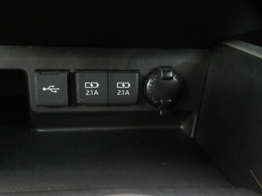 Photo 52 of this TOYOTA HIGHLANDER