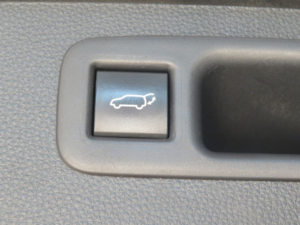 Photo 63 of this TOYOTA HIGHLANDER