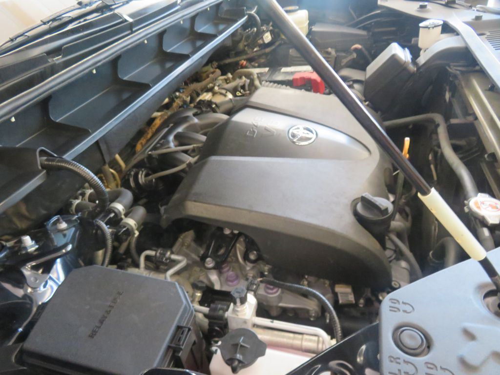 Photo 68 of this TOYOTA HIGHLANDER