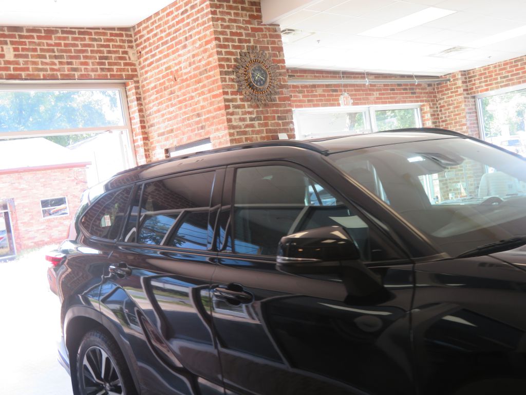 Photo 74 of this TOYOTA HIGHLANDER
