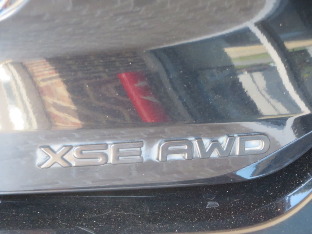 Photo 80 of this TOYOTA HIGHLANDER