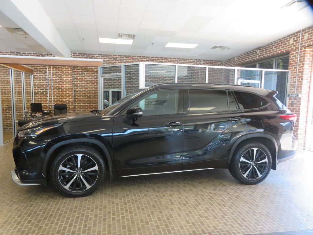 Photo 85 of this TOYOTA HIGHLANDER
