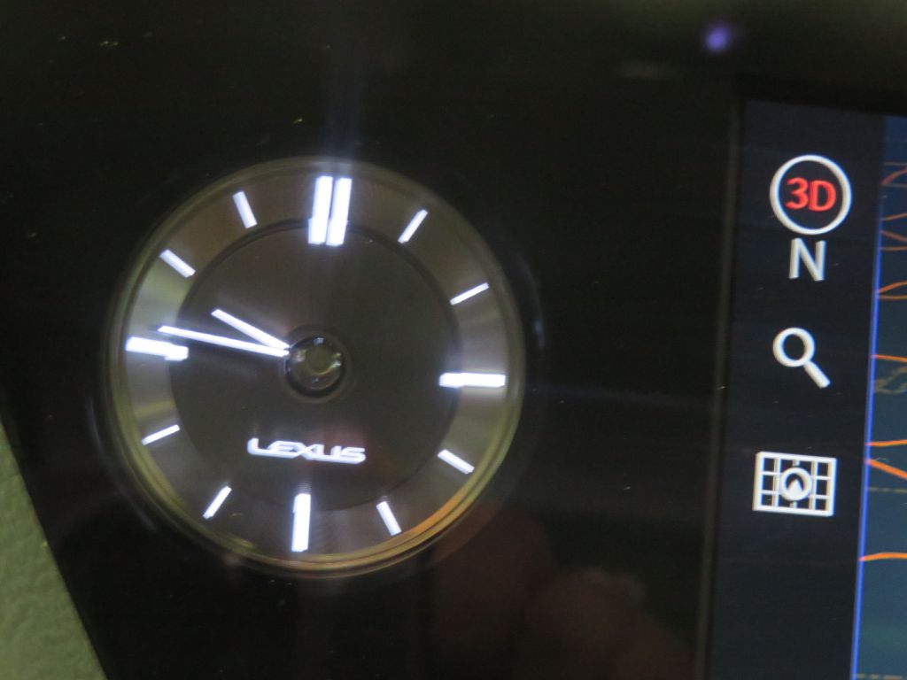 Photo 39 of this LEXUS ES