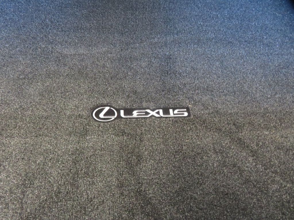 Photo 52 of this LEXUS ES